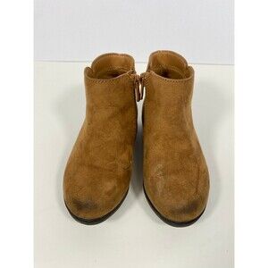 Cat & Jack Girls’ Tan Suede Ankle Boots – Size 8